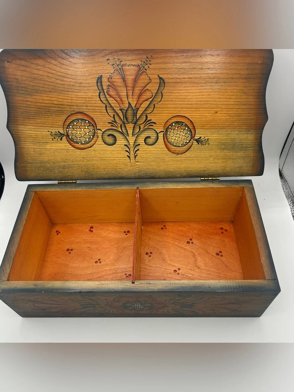 Vtg Tole Painted Wooden Trunk Box Folk Art Floral Heart Cottagecore Primitive